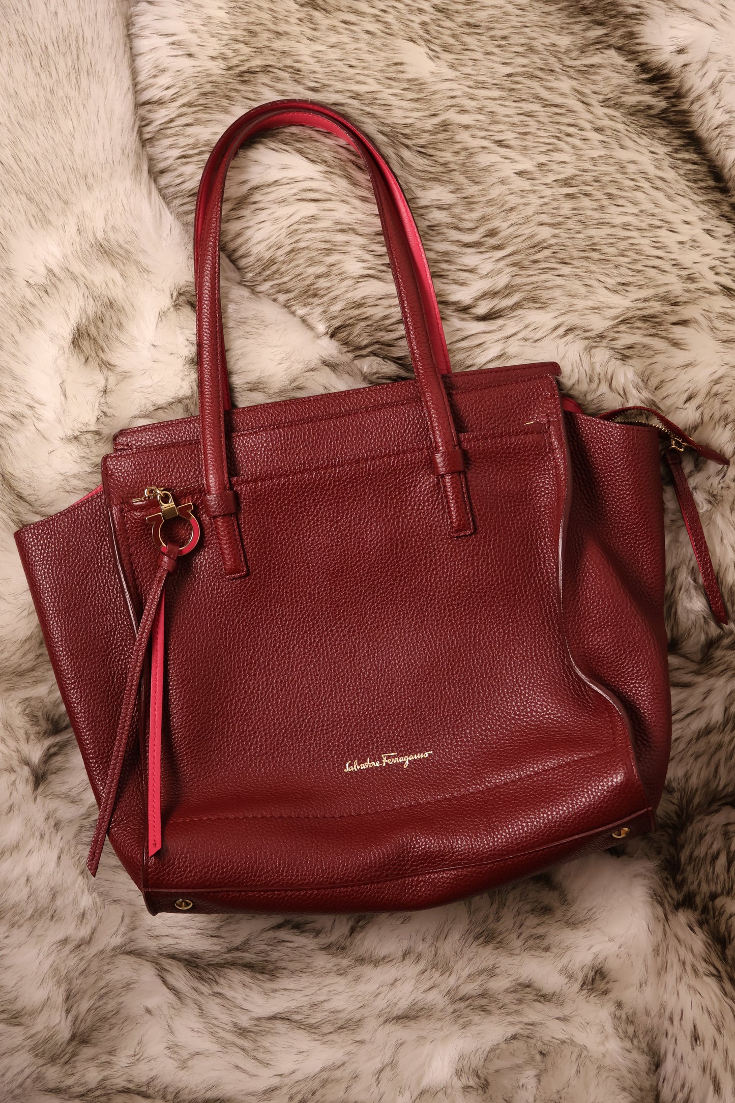 Salvatore Ferragamo Amy Tote Bag