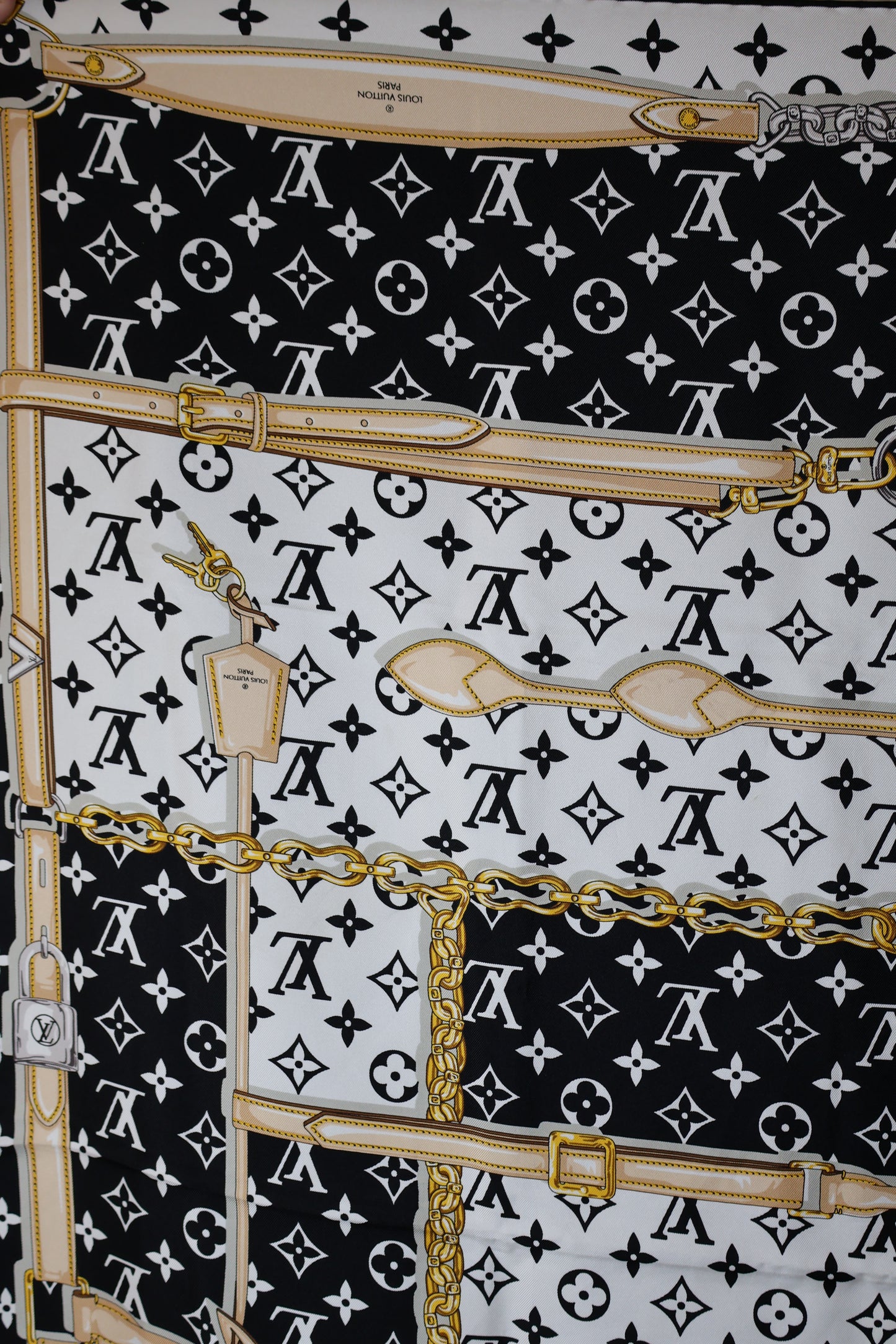 Louis Vuitton Monogram Confidential Square 90 Silk Scarf