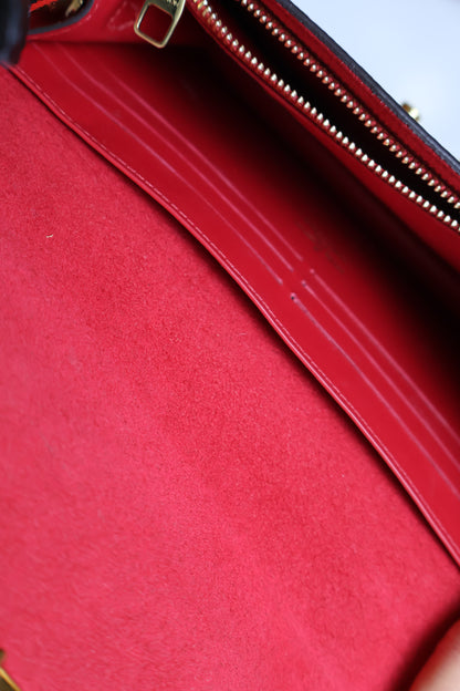 Louis Vuitton Croisette Chain Wallet