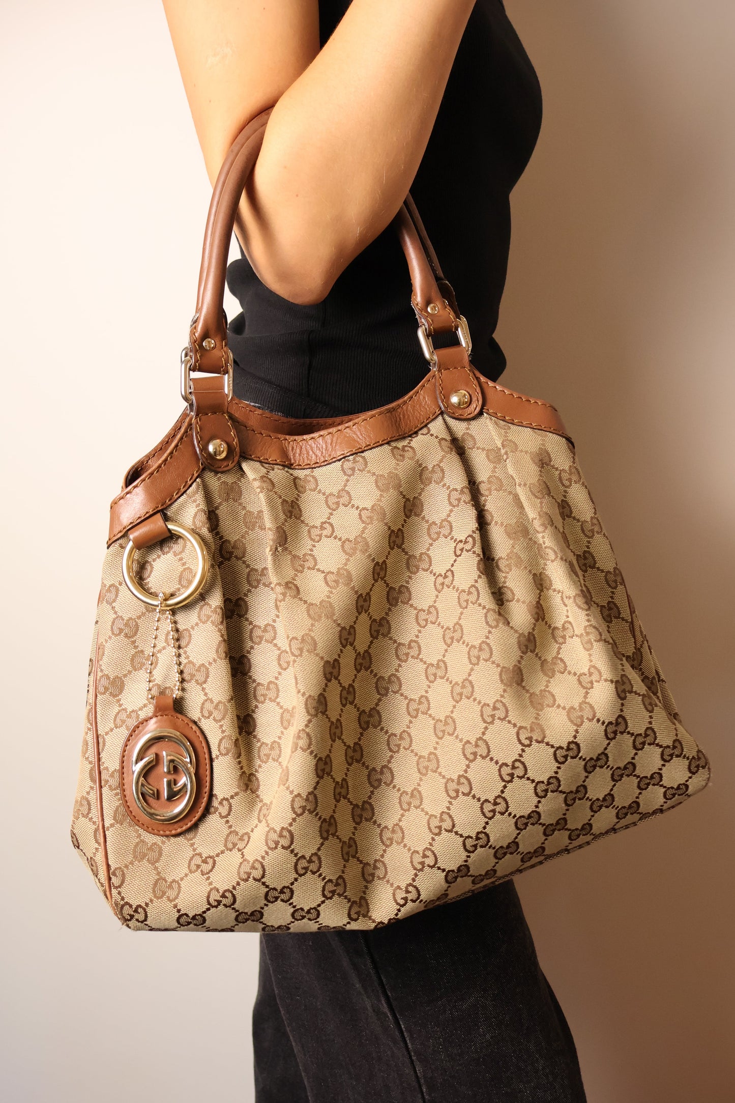 Gucci GG Canvas Sukey Brown Tote Bag
