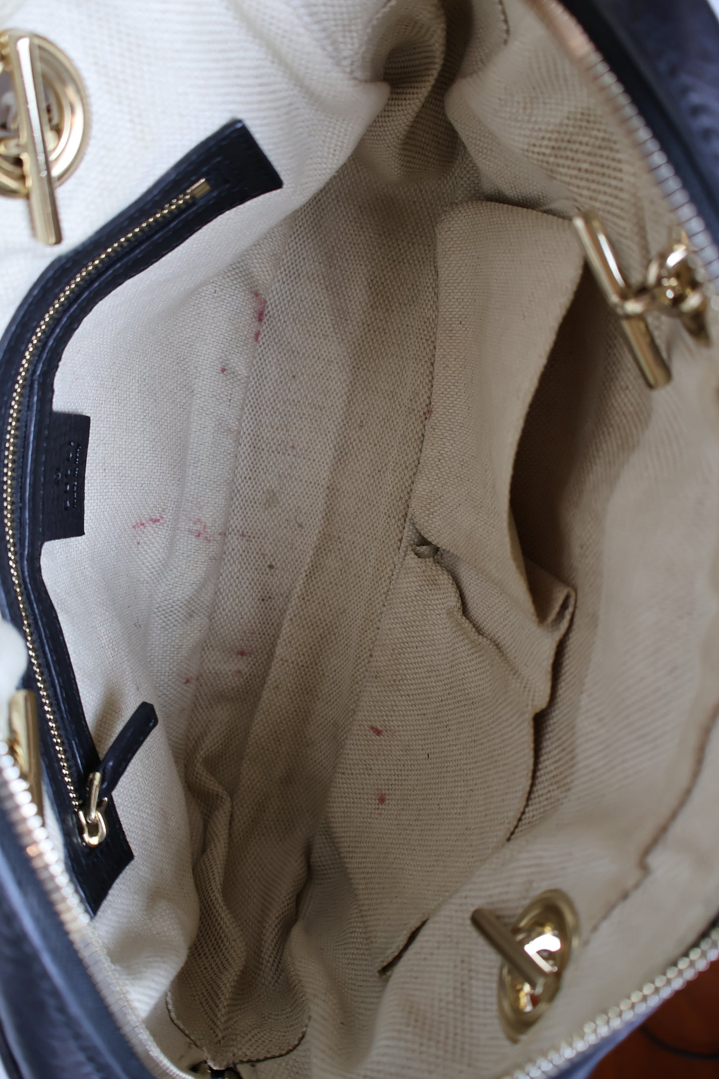 Gucci Medium Soho Chain Bag