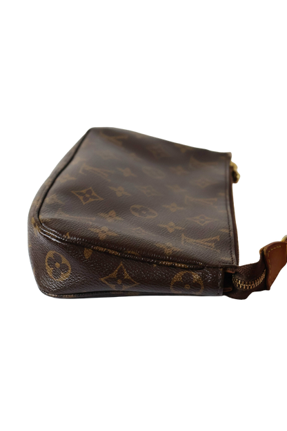 Louis Vuitton Pochette Accessoires Monogram Canvas