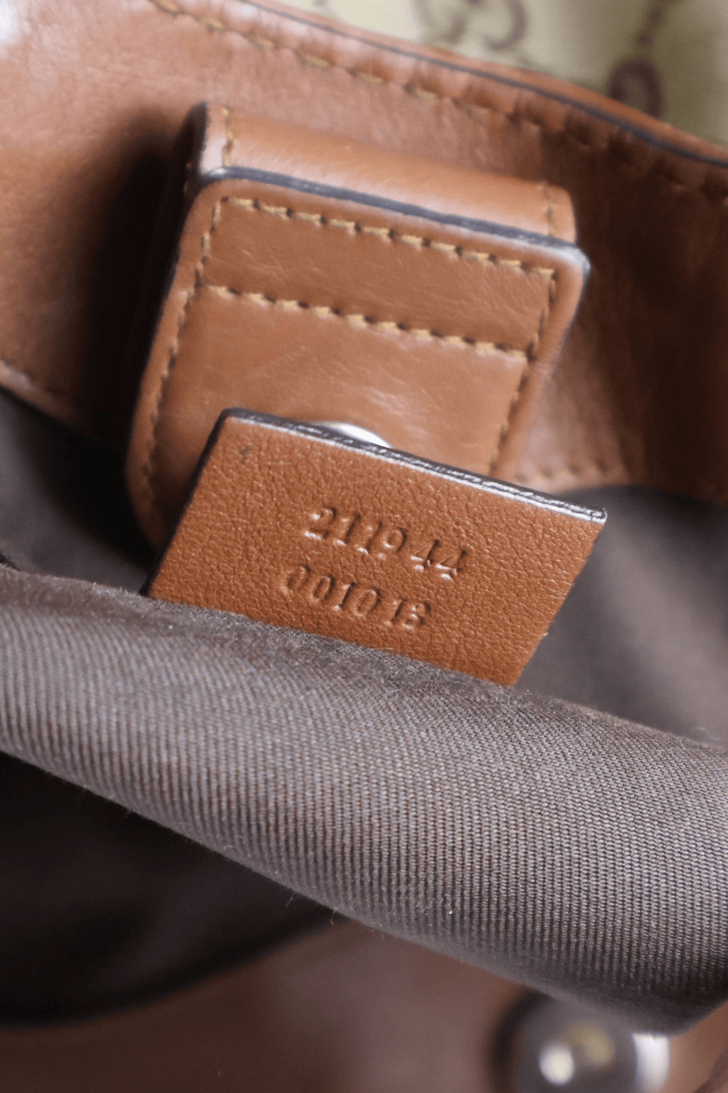 Gucci GG Canvas Sukey Brown Tote Bag