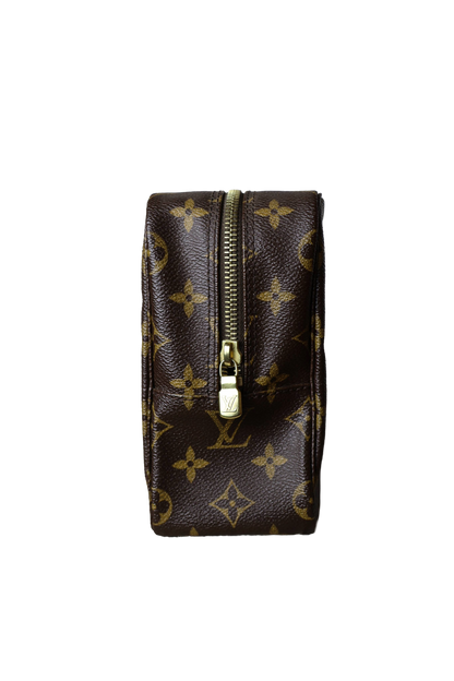 Louis Vuitton Trousse Toilette 28