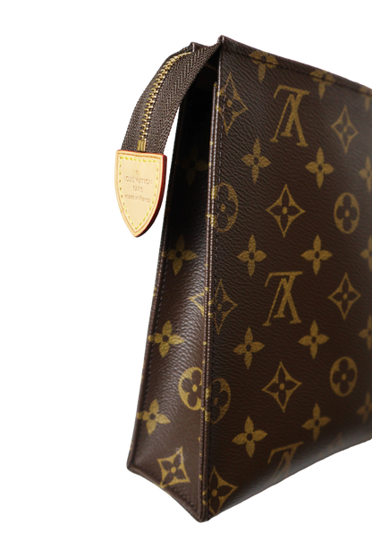Louis Vuitton Poche Toilette NM