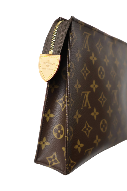 Louis Vuitton Poche Toilette NM