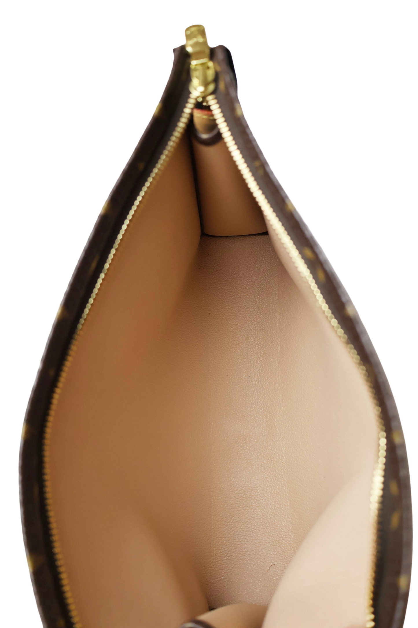 Louis Vuitton Poche Toilette NM