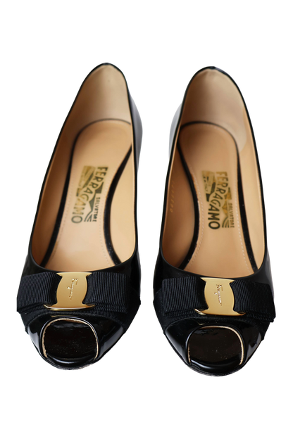 Salvatore Ferragamo Vara Bow Peep Toe
