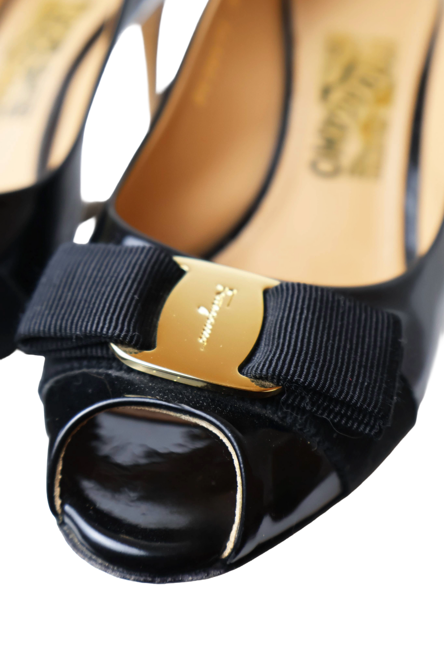 Salvatore Ferragamo Vara Bow Peep Toe