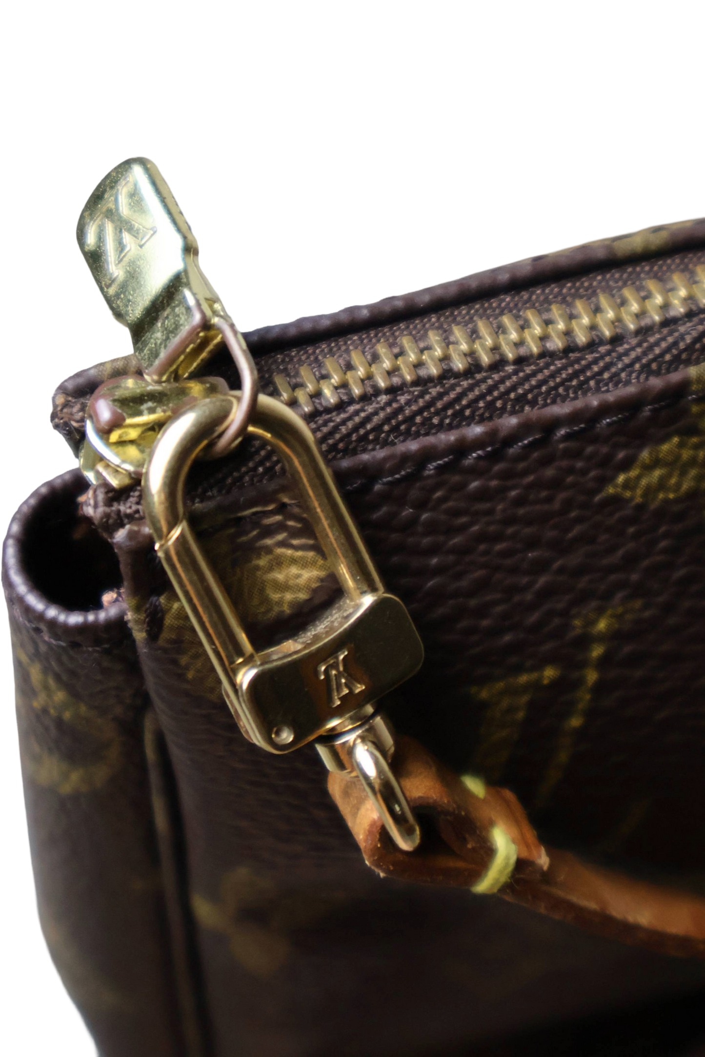 Louis Vuitton Pochette Accessoires - Vintage