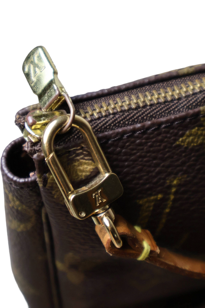 Louis Vuitton Pochette Accessoires - Vintage