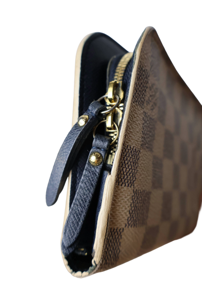 Louis Vuitton Articles de Voyage Insolite Wallet