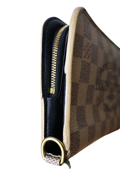 Louis Vuitton Articles de Voyage Insolite Wallet