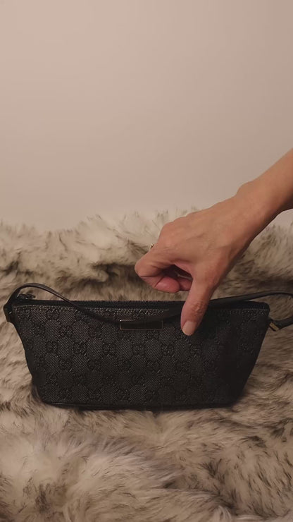 Gucci GG Canvas Boat Pochette