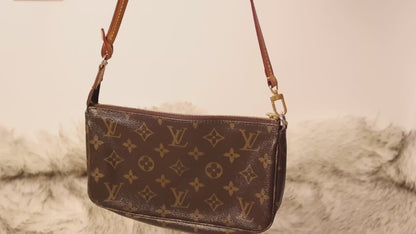 Louis Vuitton Pochette Accessoires